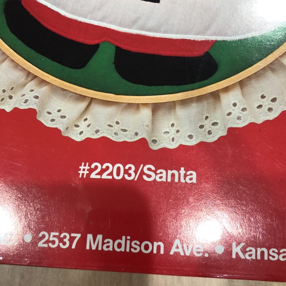 Calic-O’s Vintage Santa Framing Hoop Applique - Picture 4 of 5